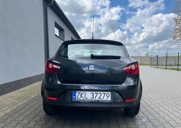 Seat Ibiza cena 13500 przebieg: 175000, rok produkcji 2011 z Kołobrzeg małe 106